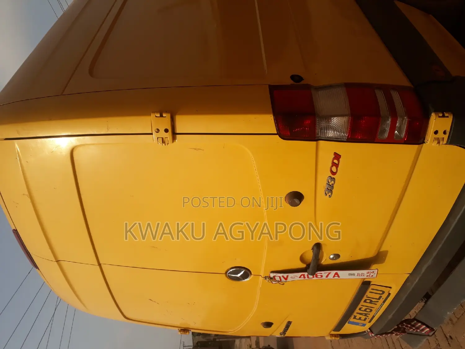 Mercedes-Benz Sprinter 2012 Yellow