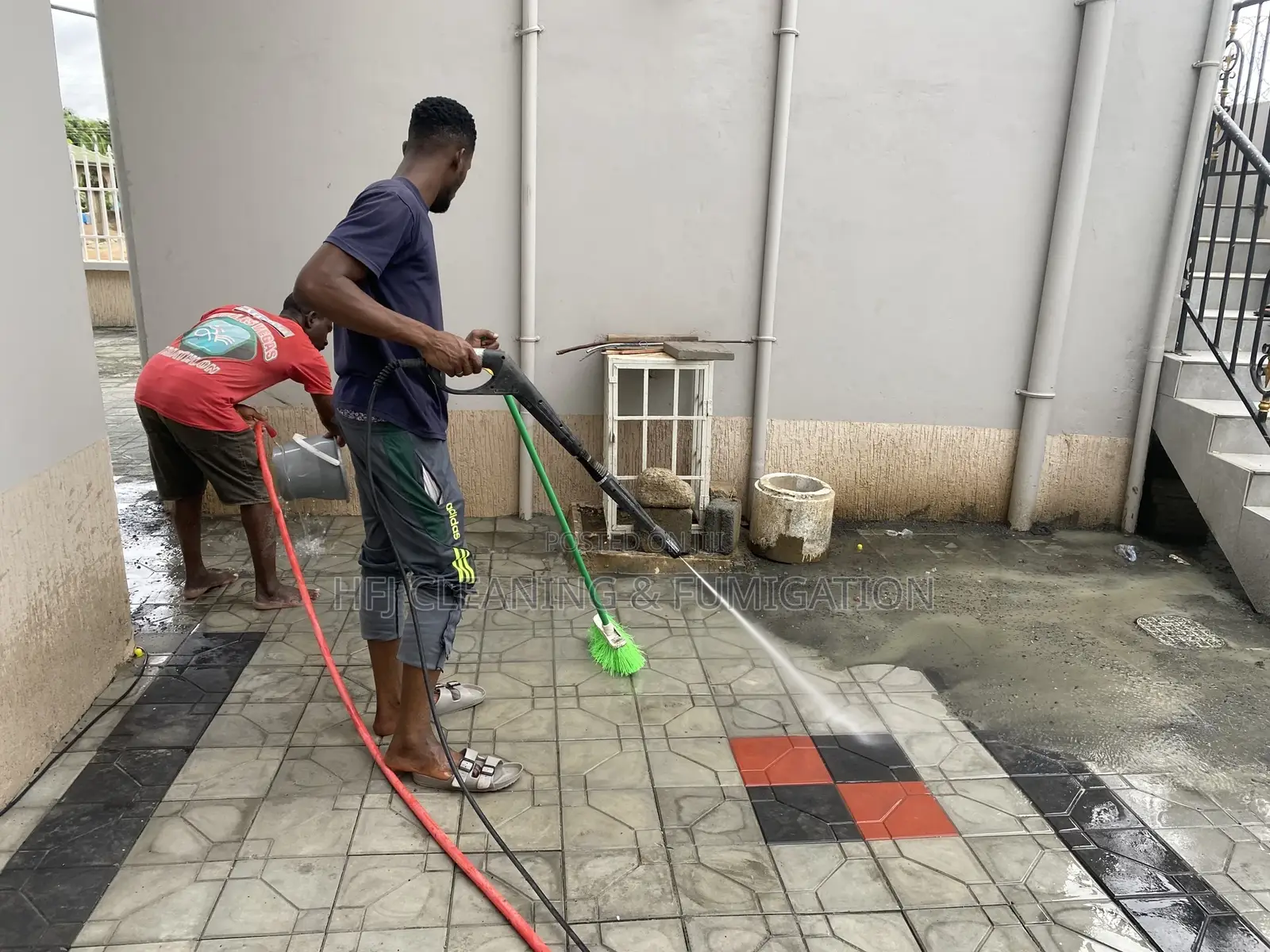 Compound Power Pressure Washing