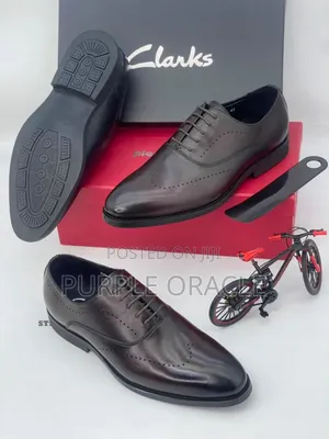 Timeless Clarks Black Derby Dress Shoes