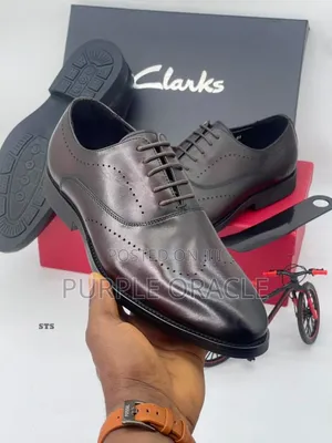 Timeless Clarks Black Derby Dress Shoes
