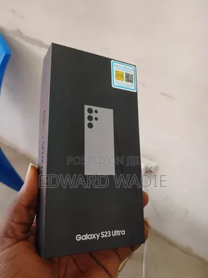 New Samsung Galaxy S23 Ultra 256 GB Gold
