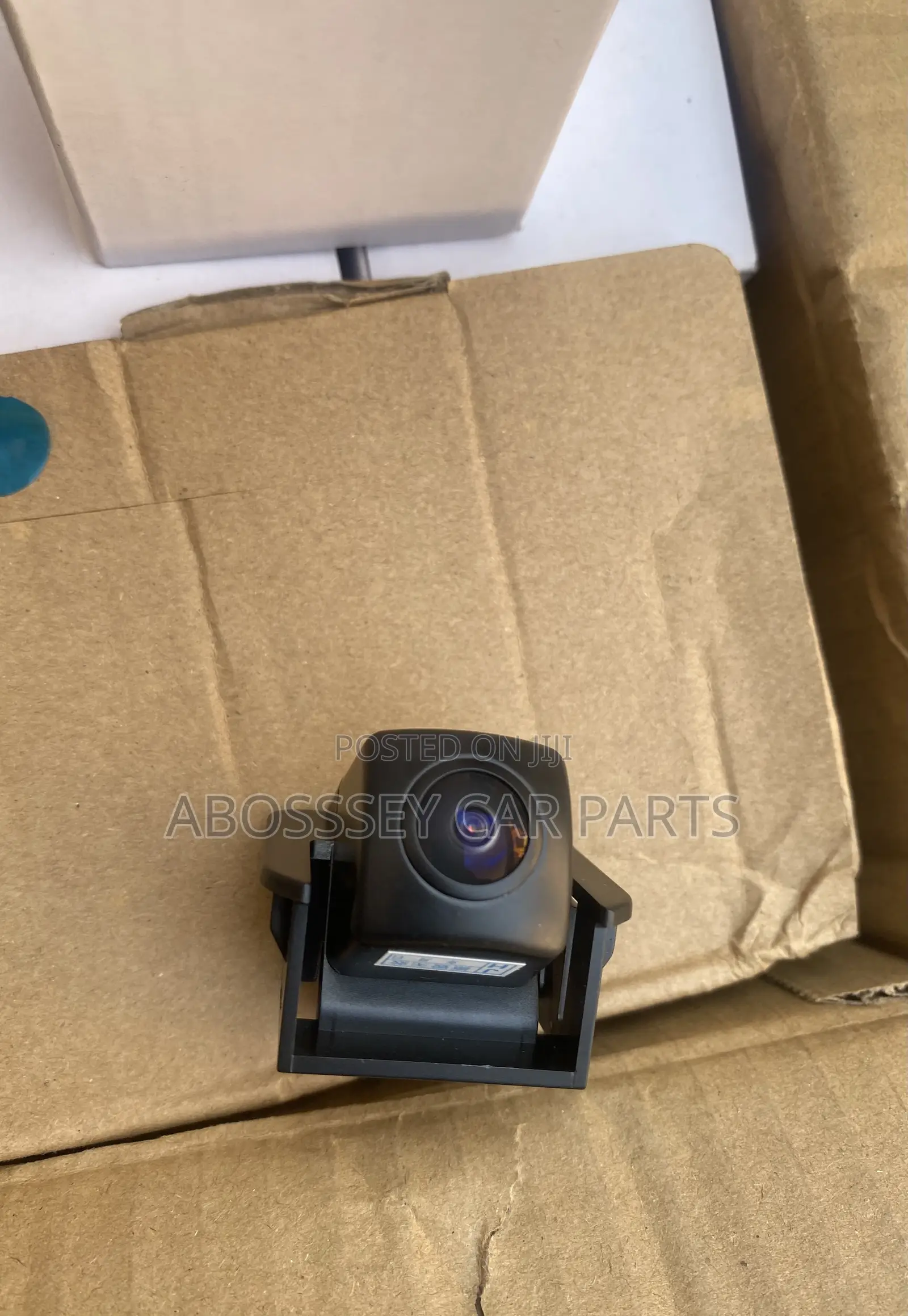 Honda Accord 2018 to 2021 Reverse Camera Available