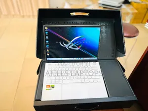 Laptop Asus ROG Zephyrus G14 16GB AMD Ryzen 9 SSD 1T