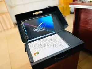 Laptop Asus ROG Zephyrus G14 16GB AMD Ryzen 9 SSD 1T