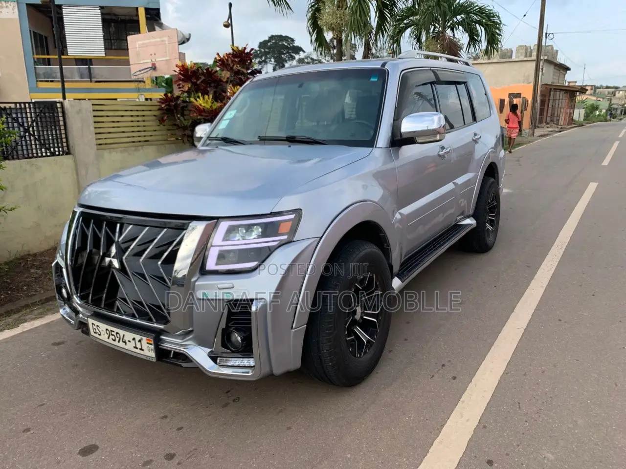 Mitsubishi Pajero 3.2 Di-Dc GLS 2011 Silver