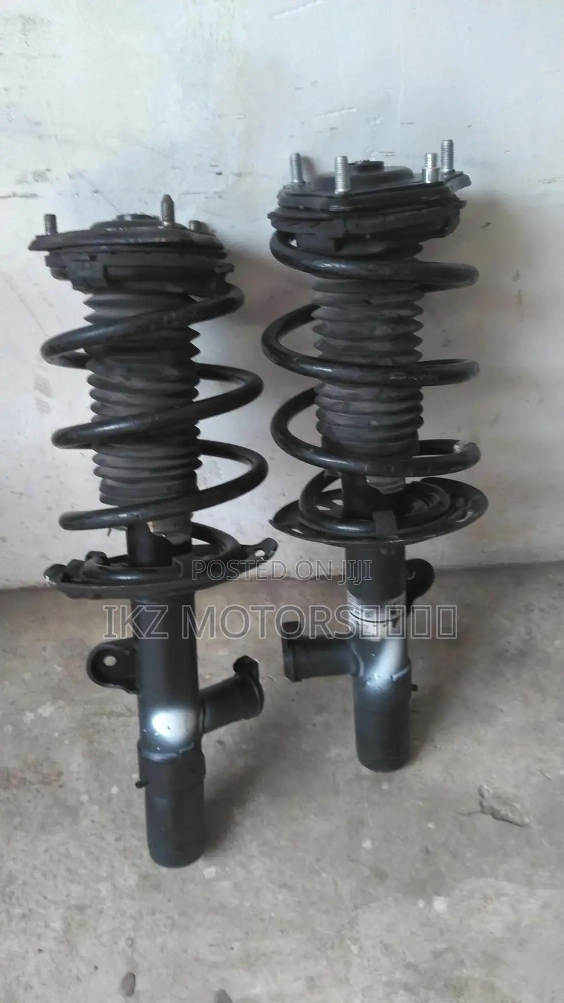 Honda Accord 18-23 Front Shocks With Sensor