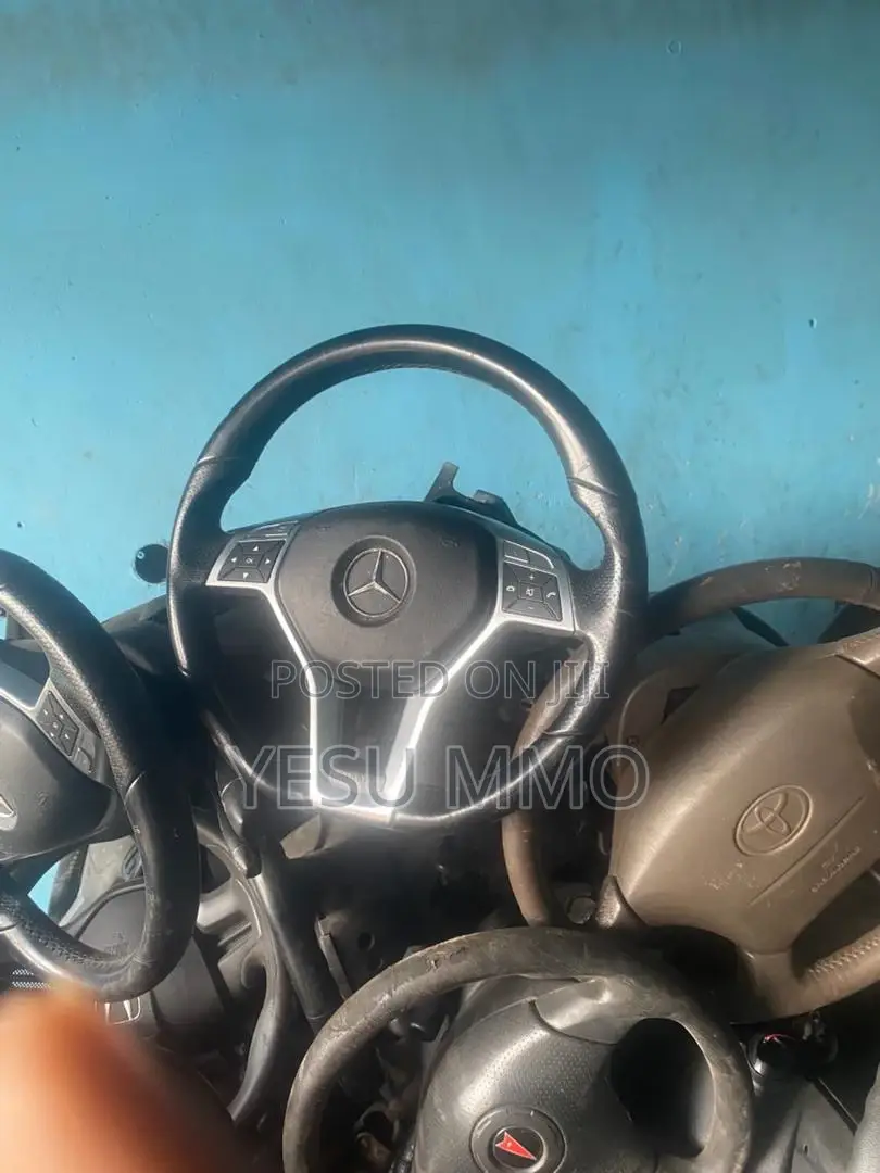 Mercedes Benz C250 Sports Steering