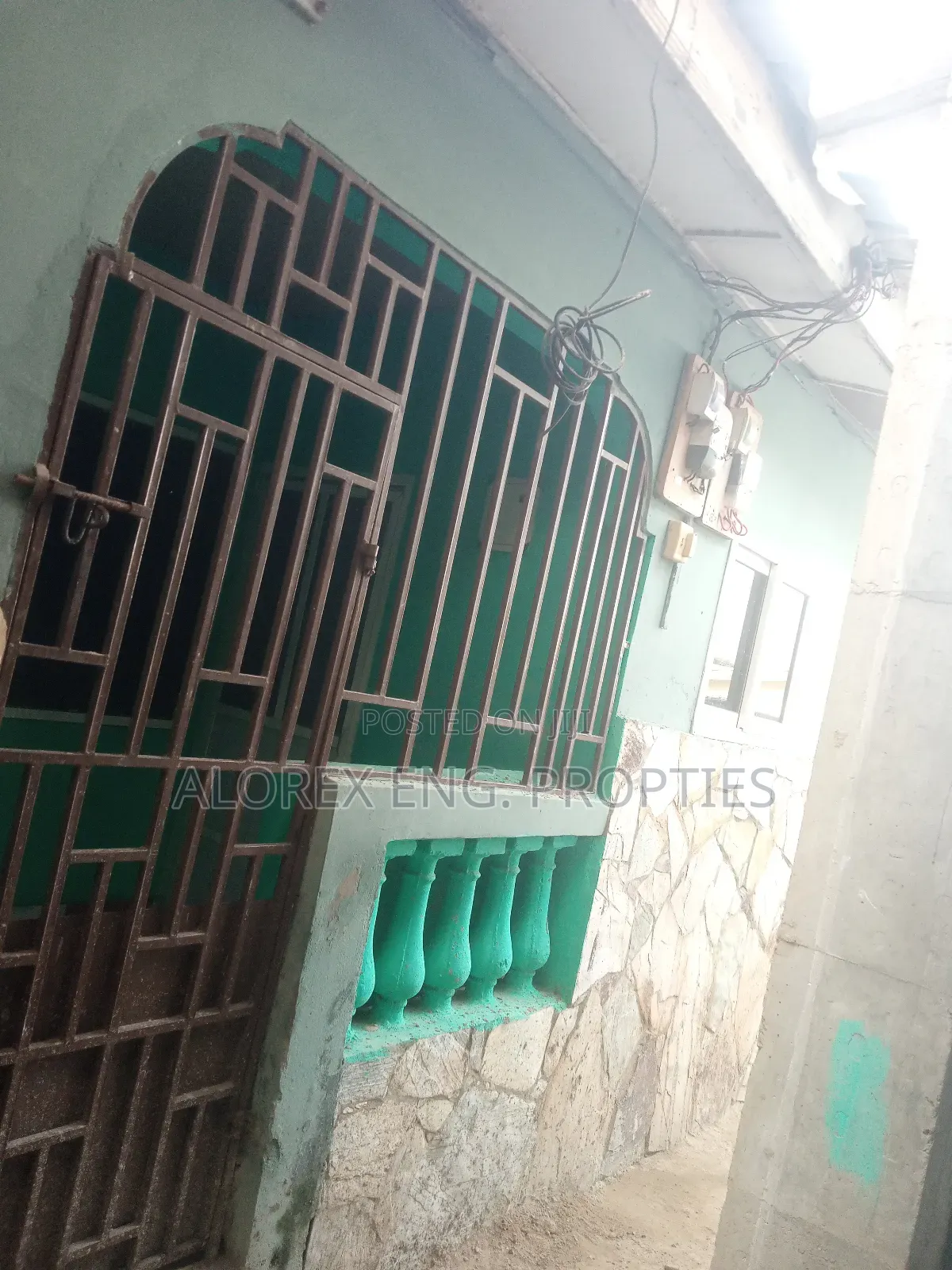 1bdrm Apartment in Chamber Self, Danfa for rent