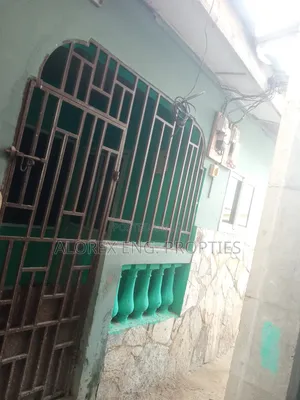 1bdrm Apartment in Chamber Self, Danfa for rent