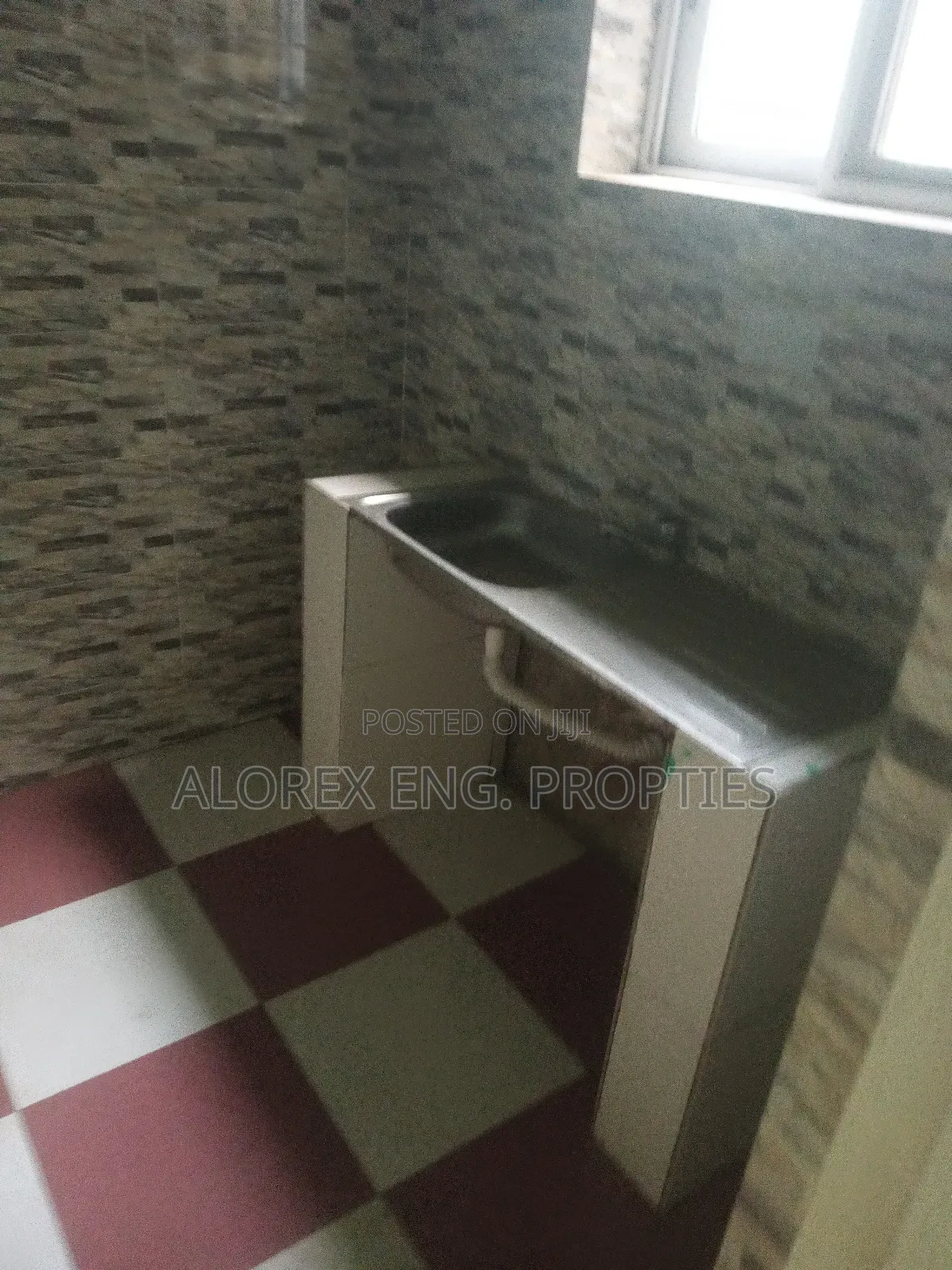 1bdrm Apartment in Chamber Self, Danfa for rent