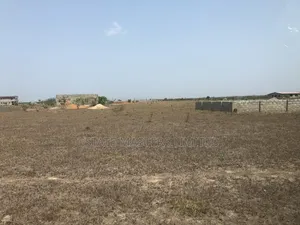 Well Structured and Demarcated Lands With Documents for Sale