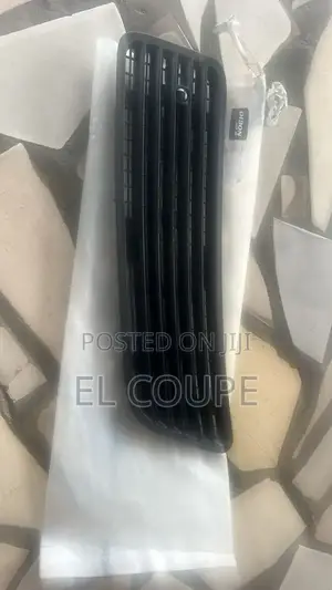 Mercedes Benz Bonnet Vent