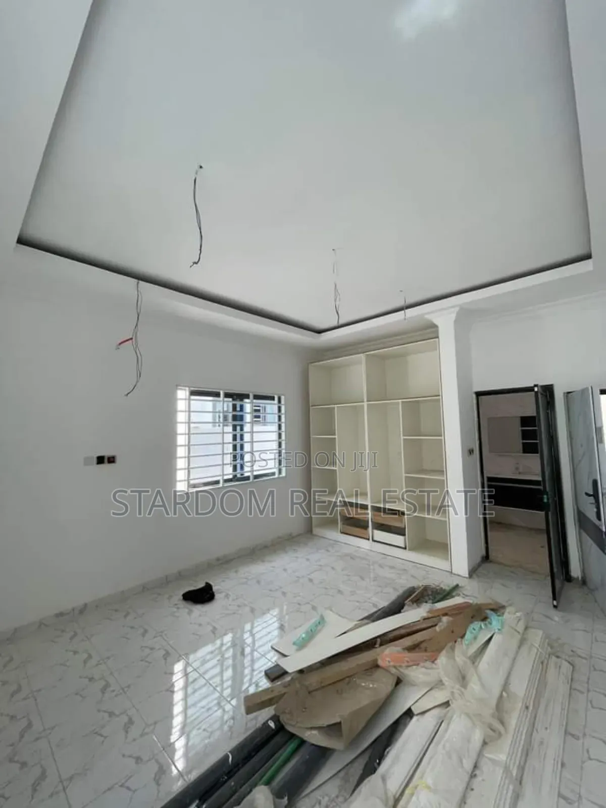 3bdrm Duplex in Spintex Road, Com18 for sale
