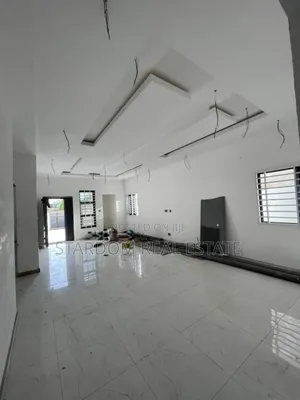 3bdrm Duplex in Com18, Spintex for sale