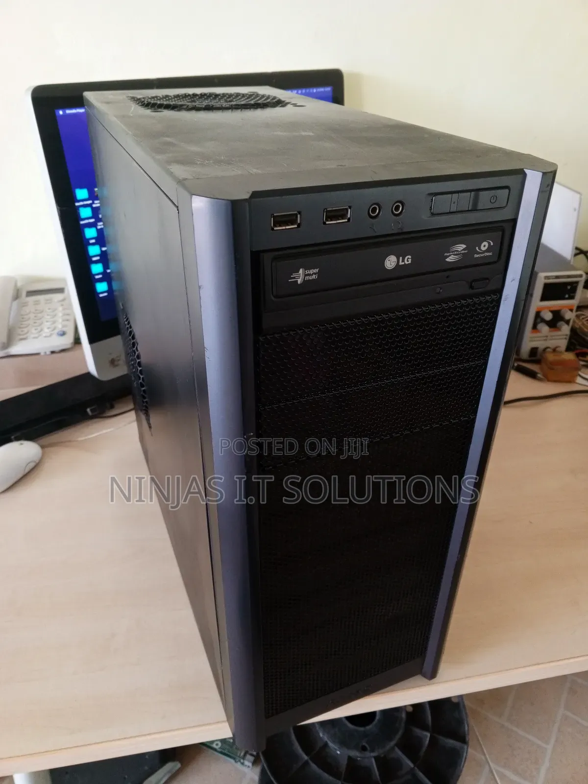 Desktop Computer Fujitsu Esprimo D958 16GB Intel Core i7 HDD+SSD 128GB