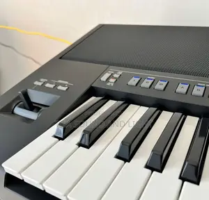 Yamaha Psr Sx720 Digital Arranger Keyboard