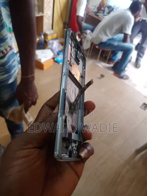 S20 Plus Screen