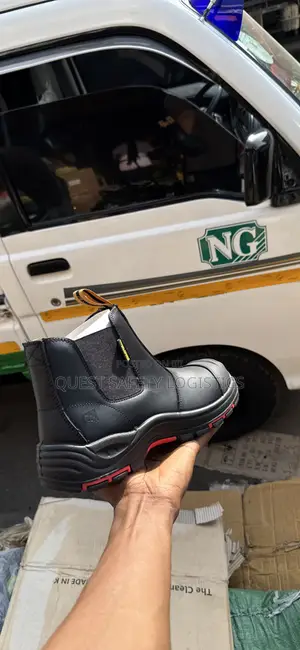 Safetoe Oil and Slip Resistant Boot