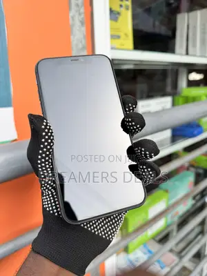 Apple iPhone 11 64 GB Black