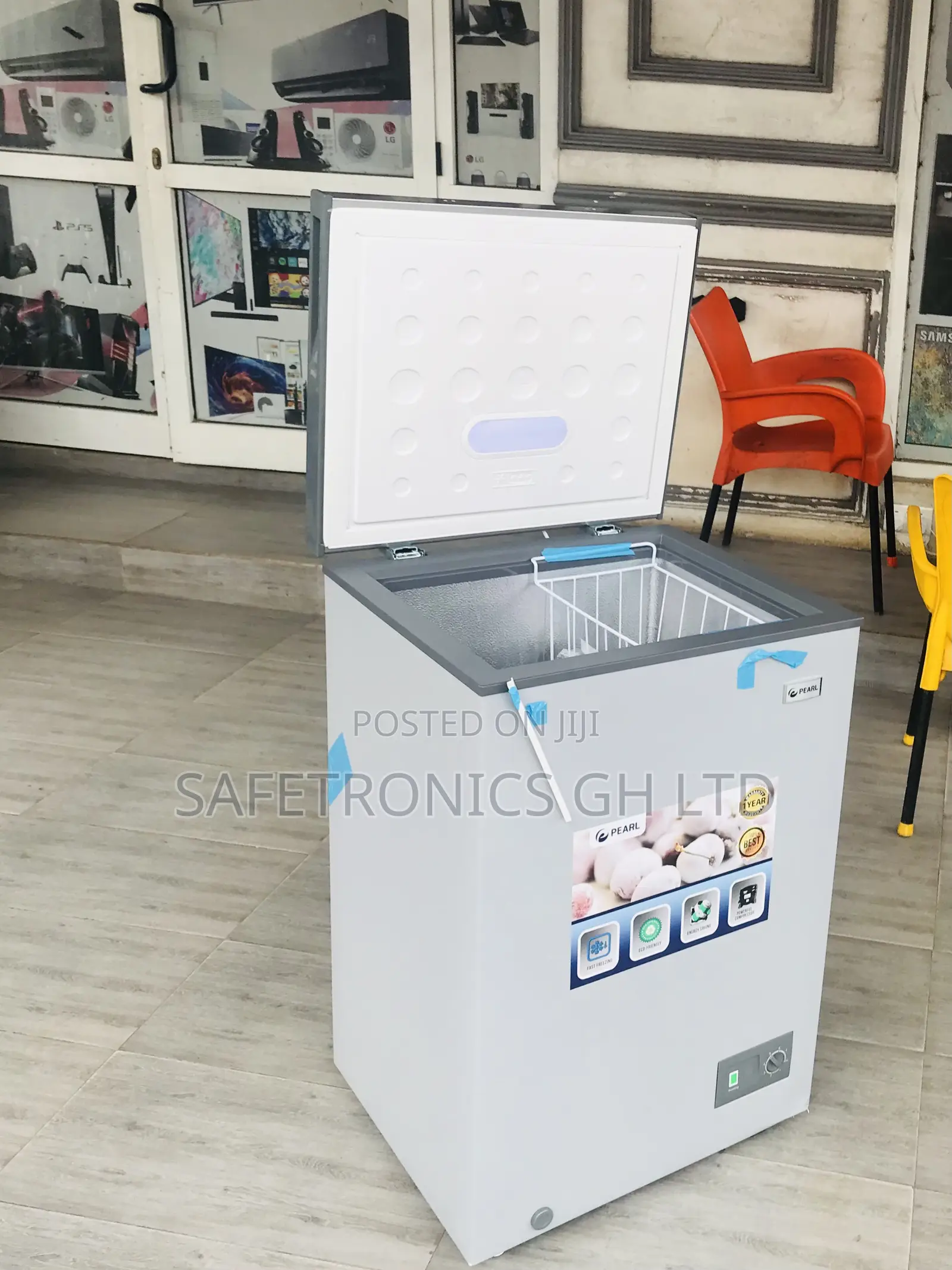 Fast Cooling Pearl 100 Liters Singledoor PCF-145 Freezer