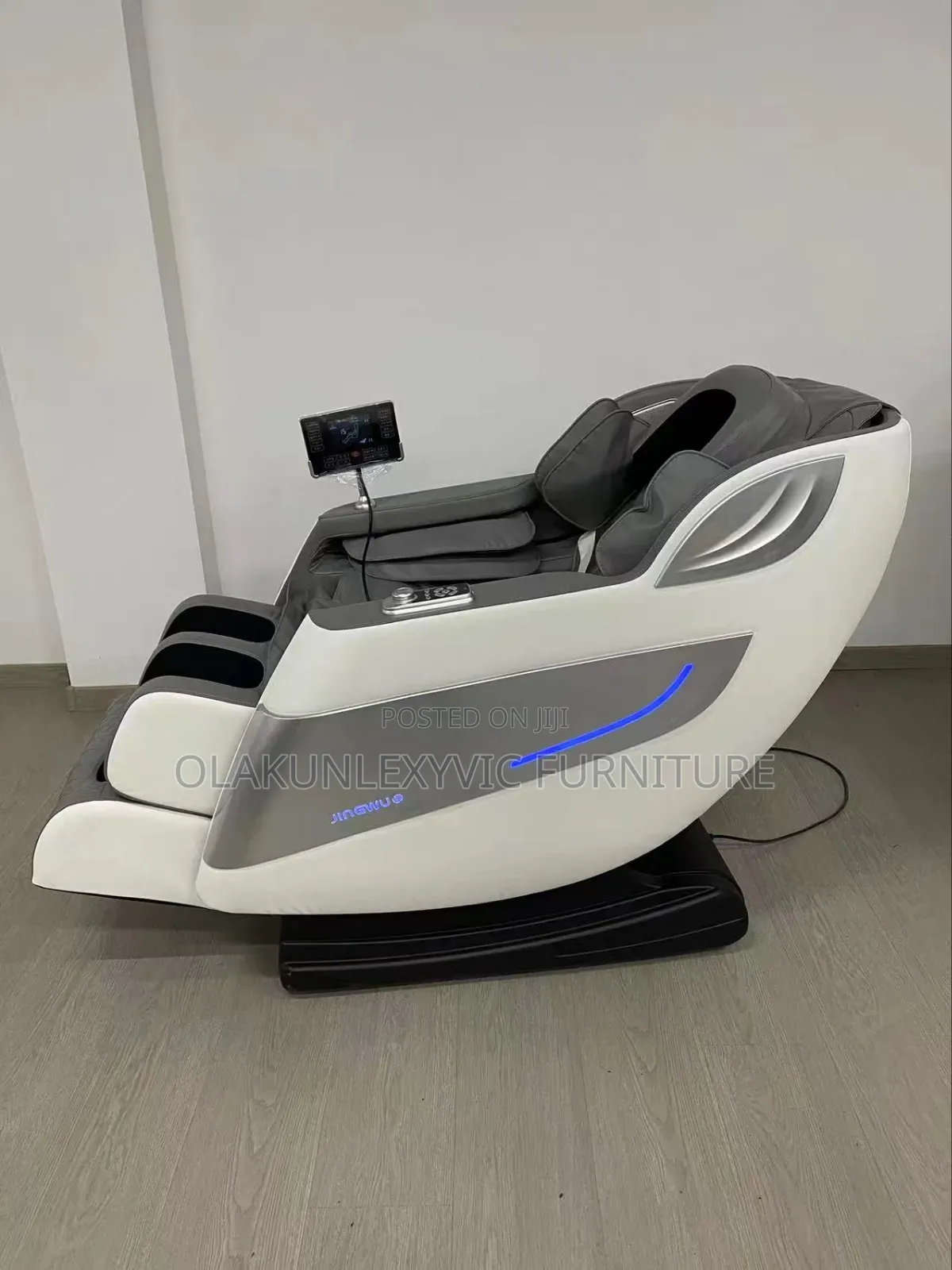 Luxurious Massage Chair