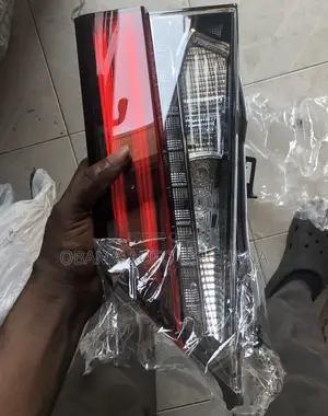 Rx350 Rx 350 2016 2017 2018 2019 2020-21 Boot Light /Trunk Boot Light