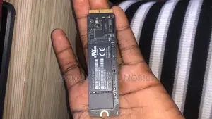 Solid State Drive (128GB)