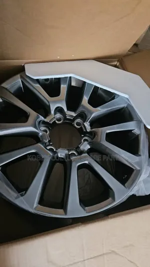 Original Toyota Rims [Size 18] Available for All Cars 