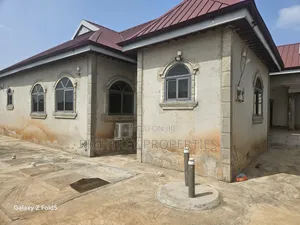 5bdrm House in Rightkey, Ejisu-Juaben Municipal for sale