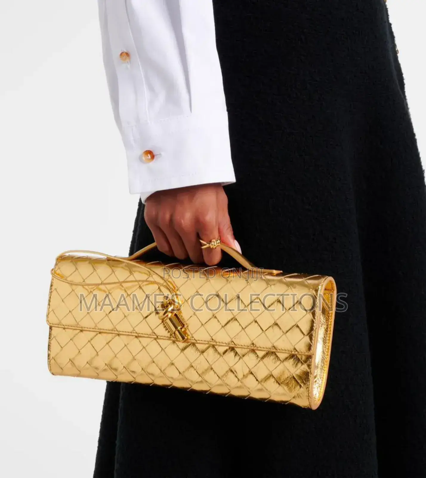 Bottega Veneta Ladies Clutch / Handbag ( in a Box)