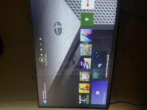 Xbox One S With 2 Wireless Controllers, 6 Offline Games Uk