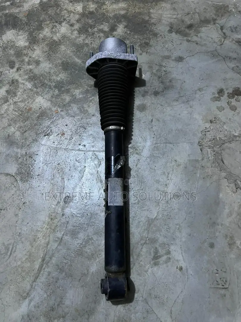 2018 Land Rover Discovery Shock Absorber