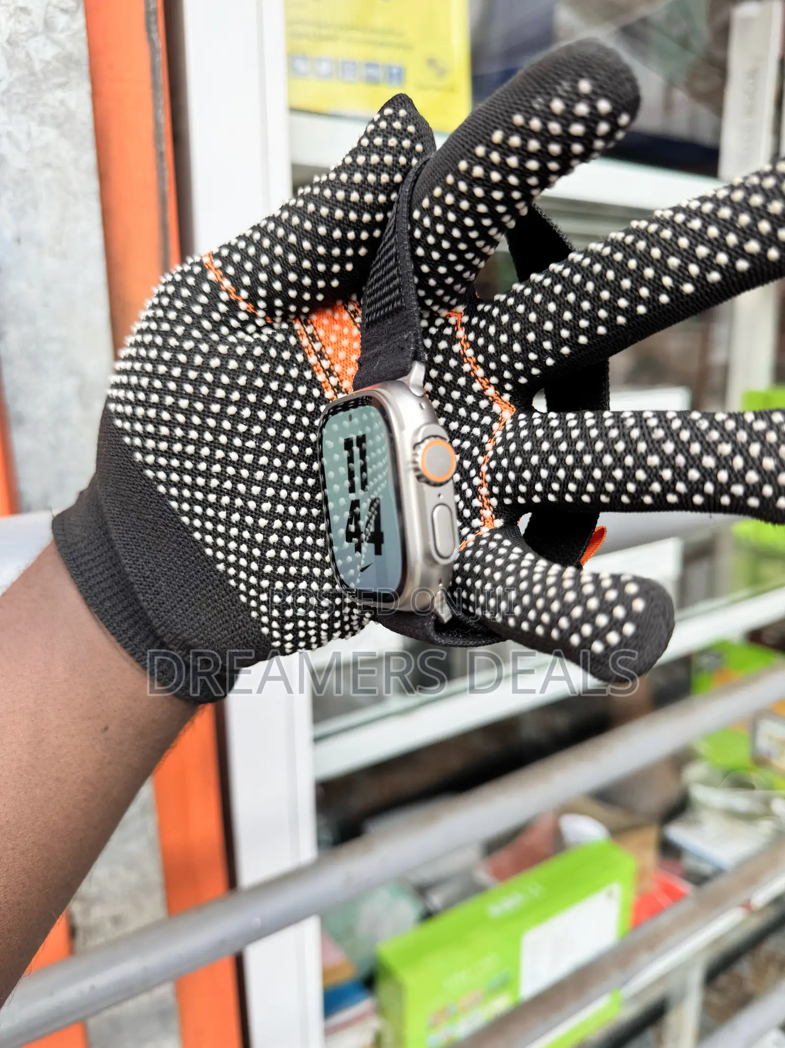 Apple Watch Ultra 1