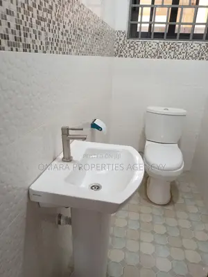 2bdrm Apartment in Kwabenya for rent