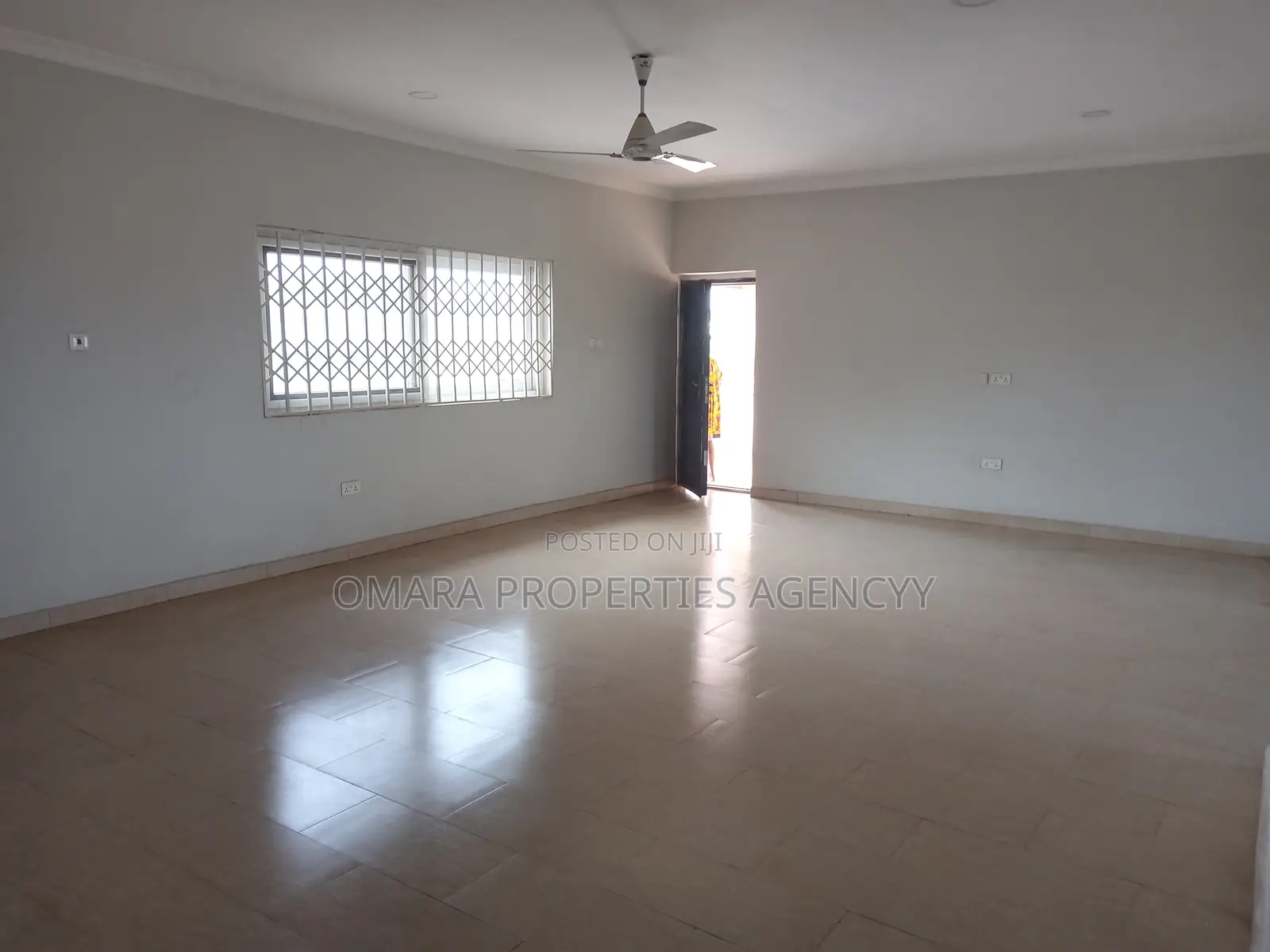3bdrm Apartment in Kwabenya, Antis for rent