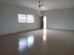 3bdrm Apartment in Kwabenya, Antis for rent