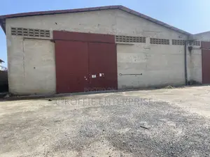 1500 SQM Warehouse + 2bedrooms for Sale Along Tema Motorway