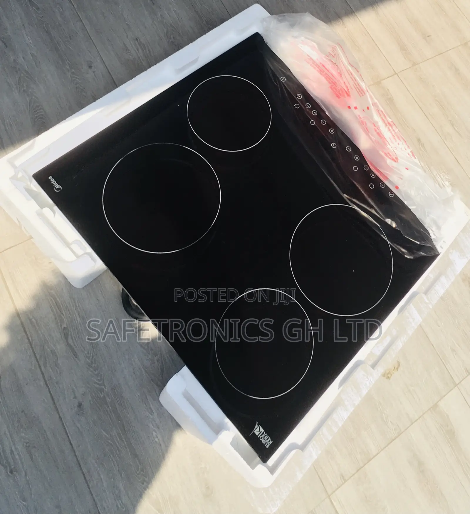 Massive Black Midea 4 Hobs Gas in-Built
