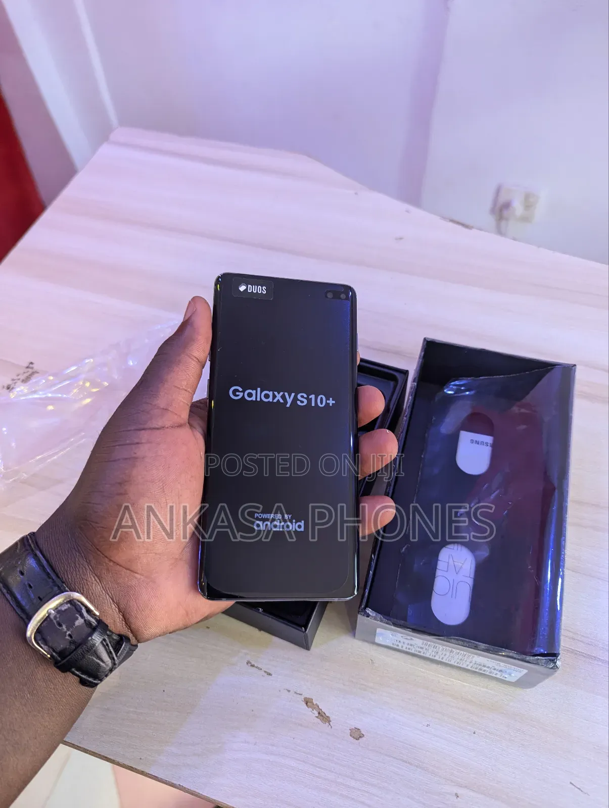 New Samsung Galaxy S10 Plus 128 GB Black