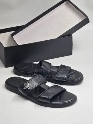 Quality Slippers: Sandals