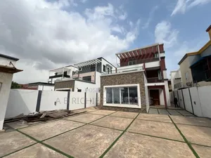 4bdrm Penthouse in Ab Richie Properties, East Legon for sale