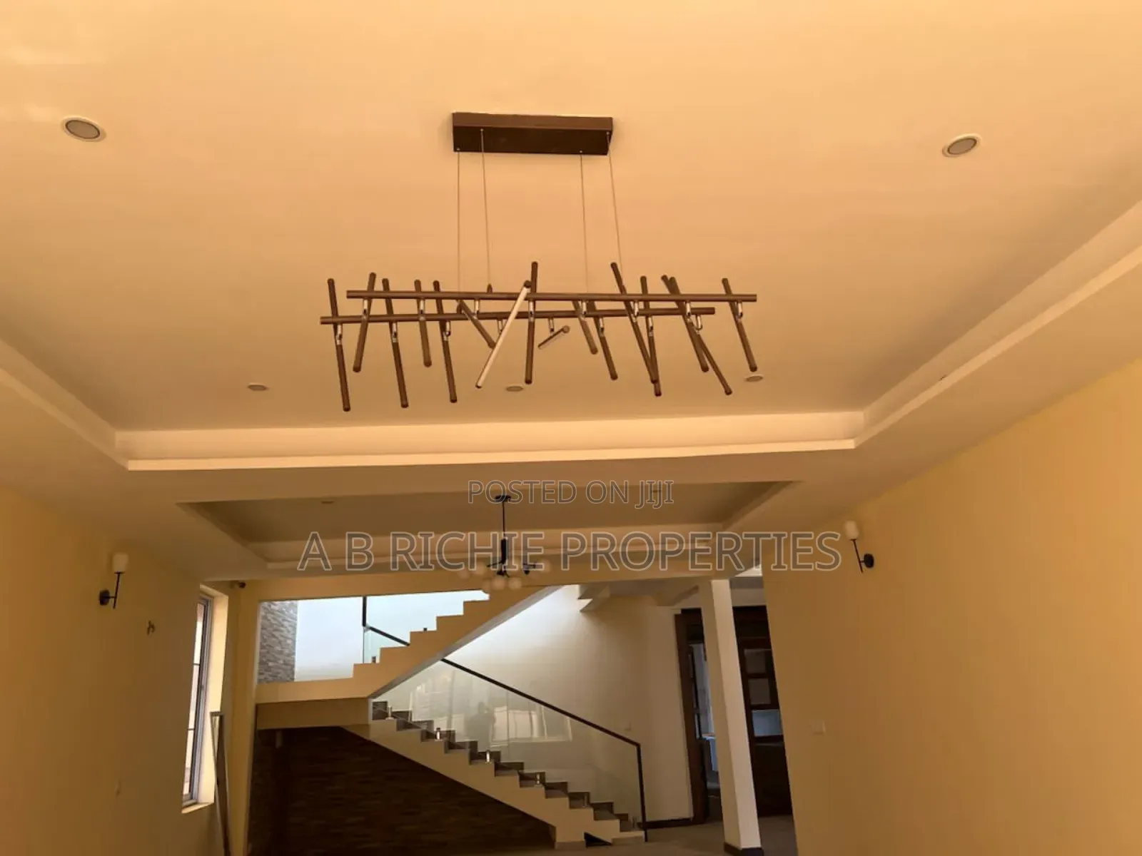 4bdrm Penthouse in Ab Richie Properties, East Legon for sale