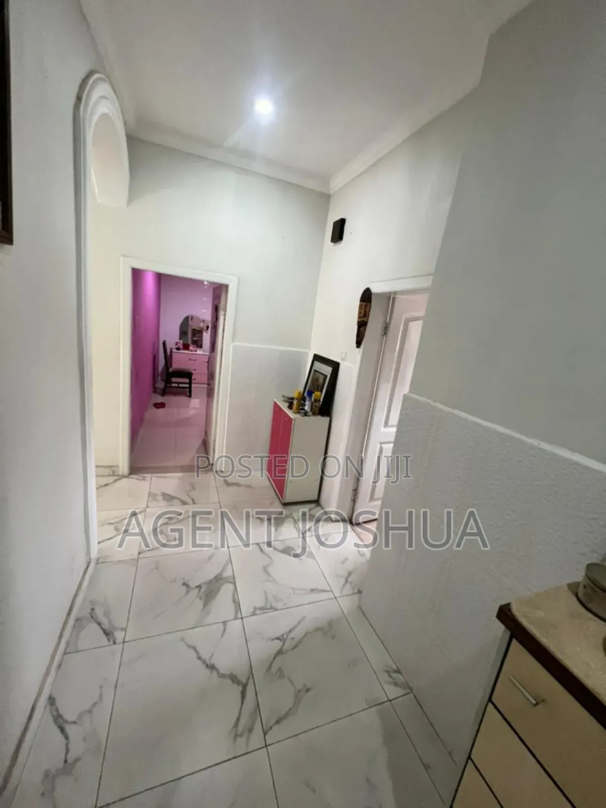 3bdrm House in Manet Court Estate for sale