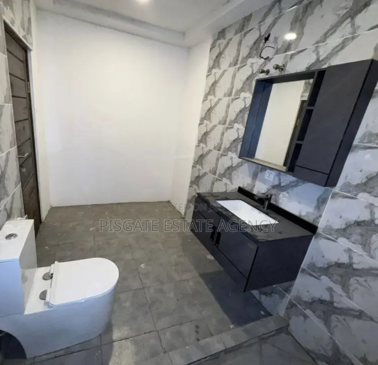 3bdrm House in Ablekuma for sale