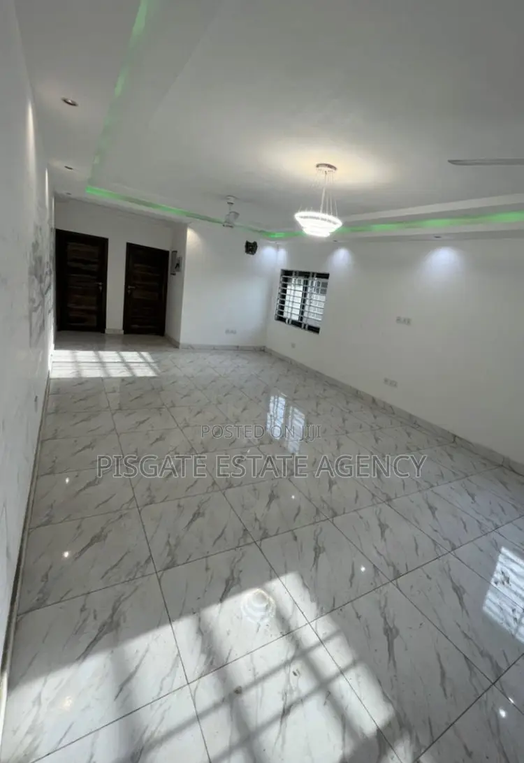 3bdrm House in Ablekuma for sale