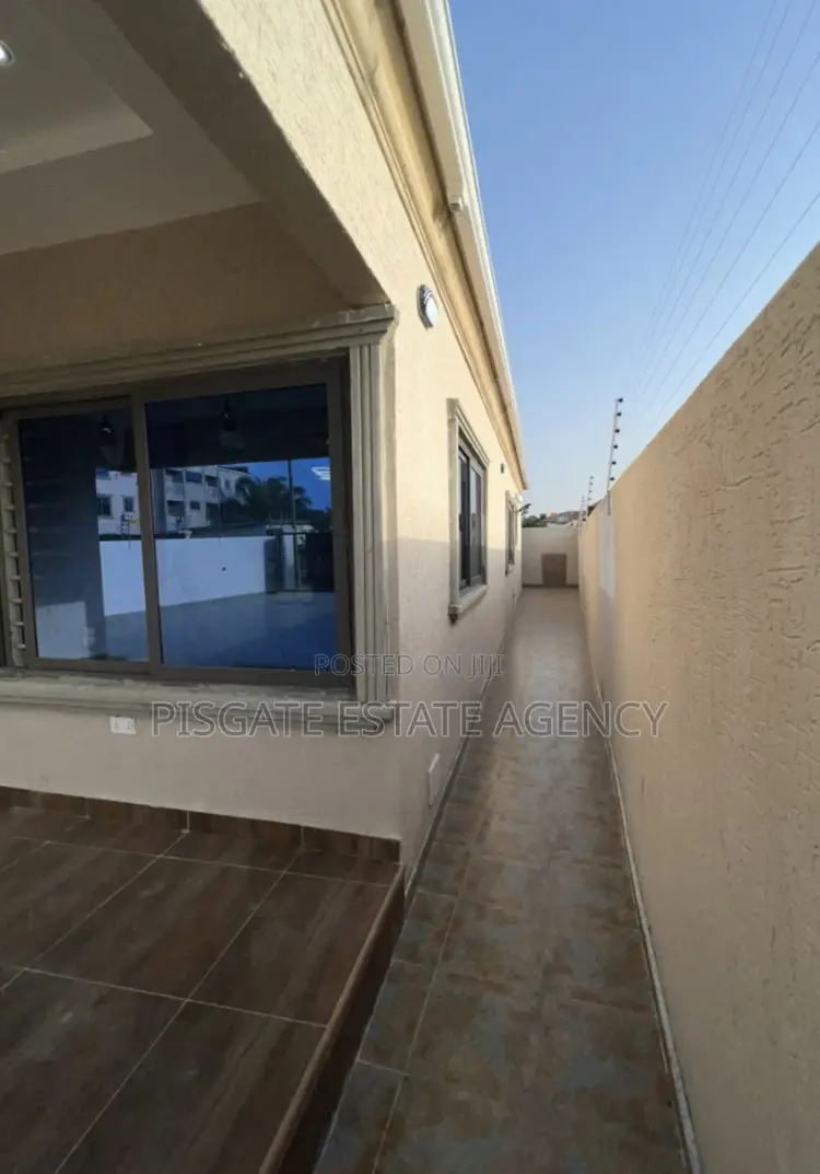3bdrm House in Ablekuma for sale