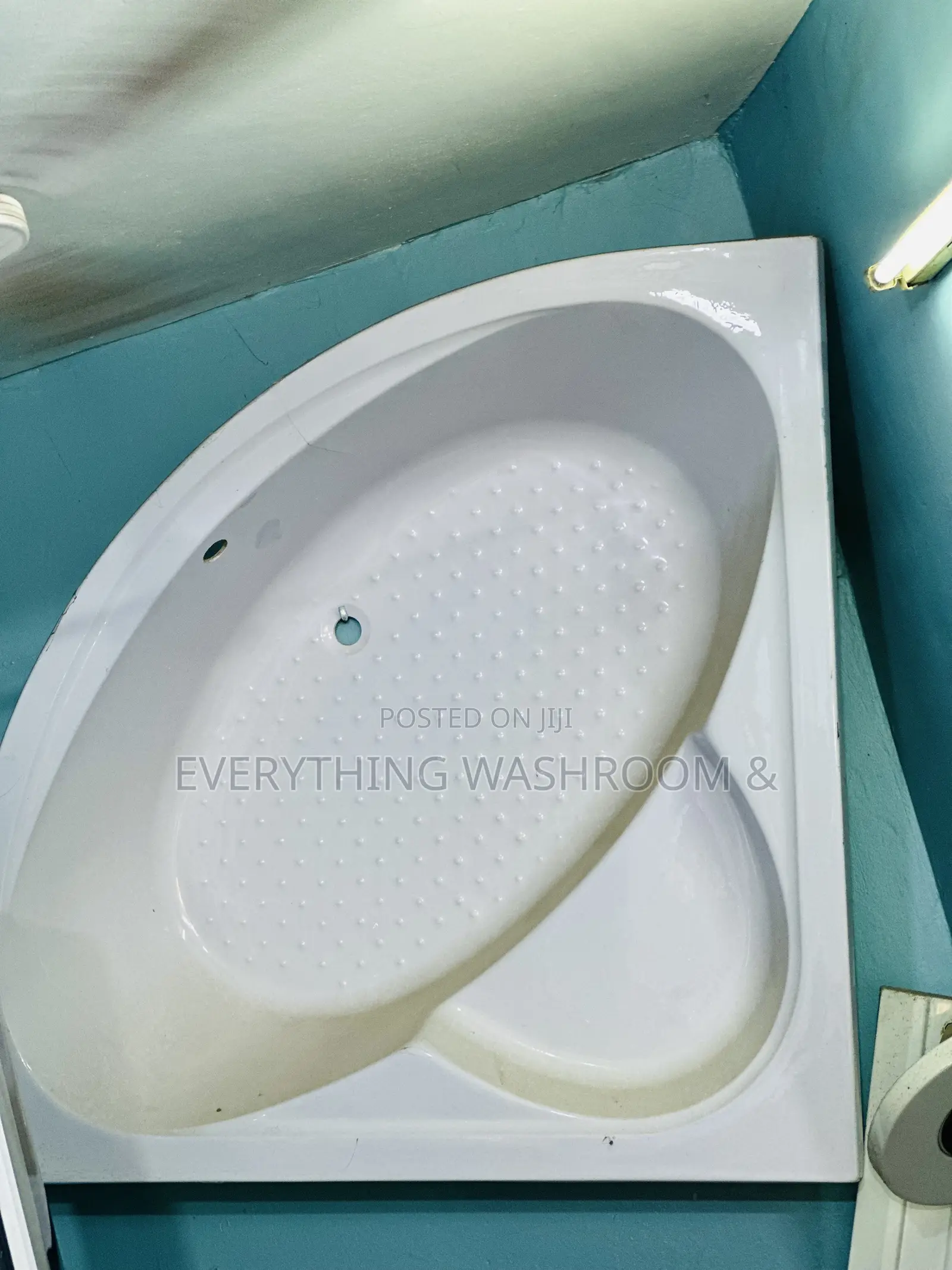 Corner Bath Corner Bathtub Bath and Waste