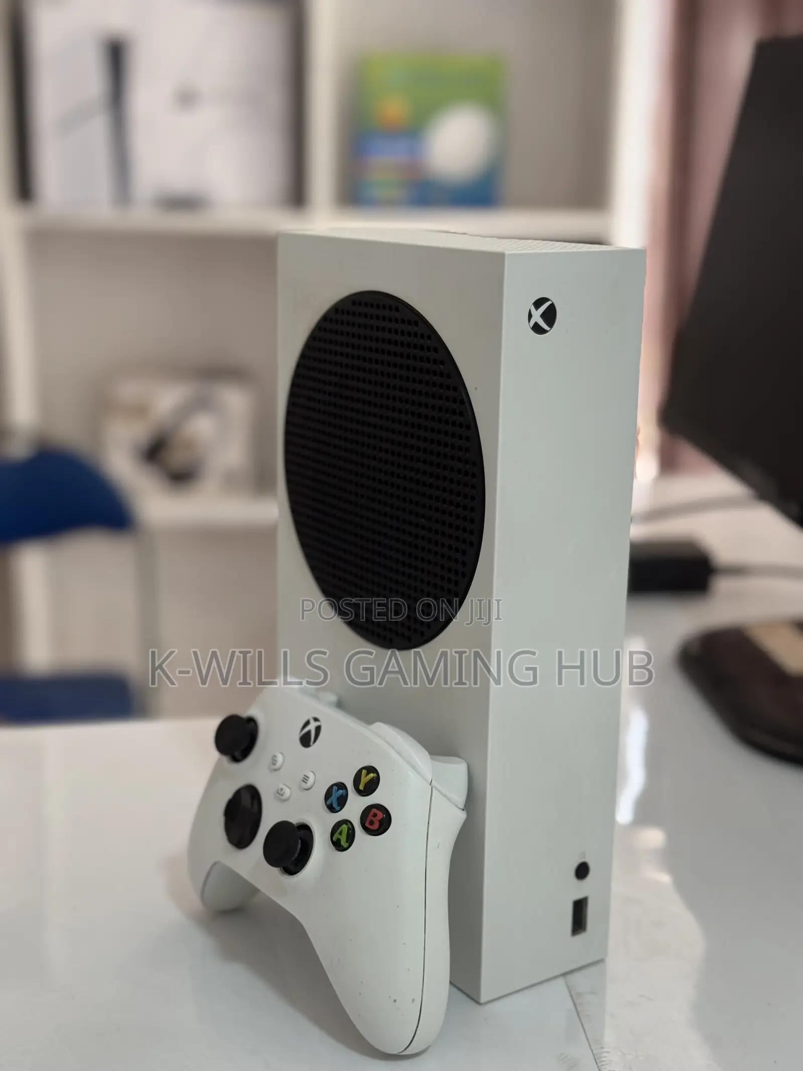 Xbox Series S With 7 Hit Games Installed