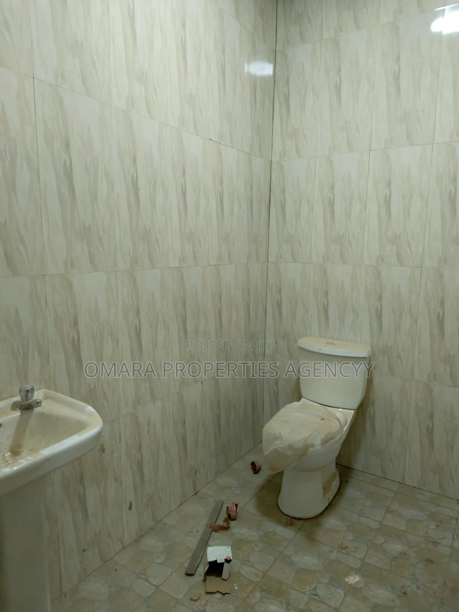 1bdrm Apartment in Madina for rent