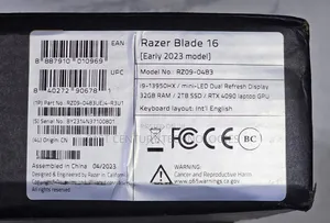 New Laptop Razer Blade 32GB Intel Core i9 SSD 2T